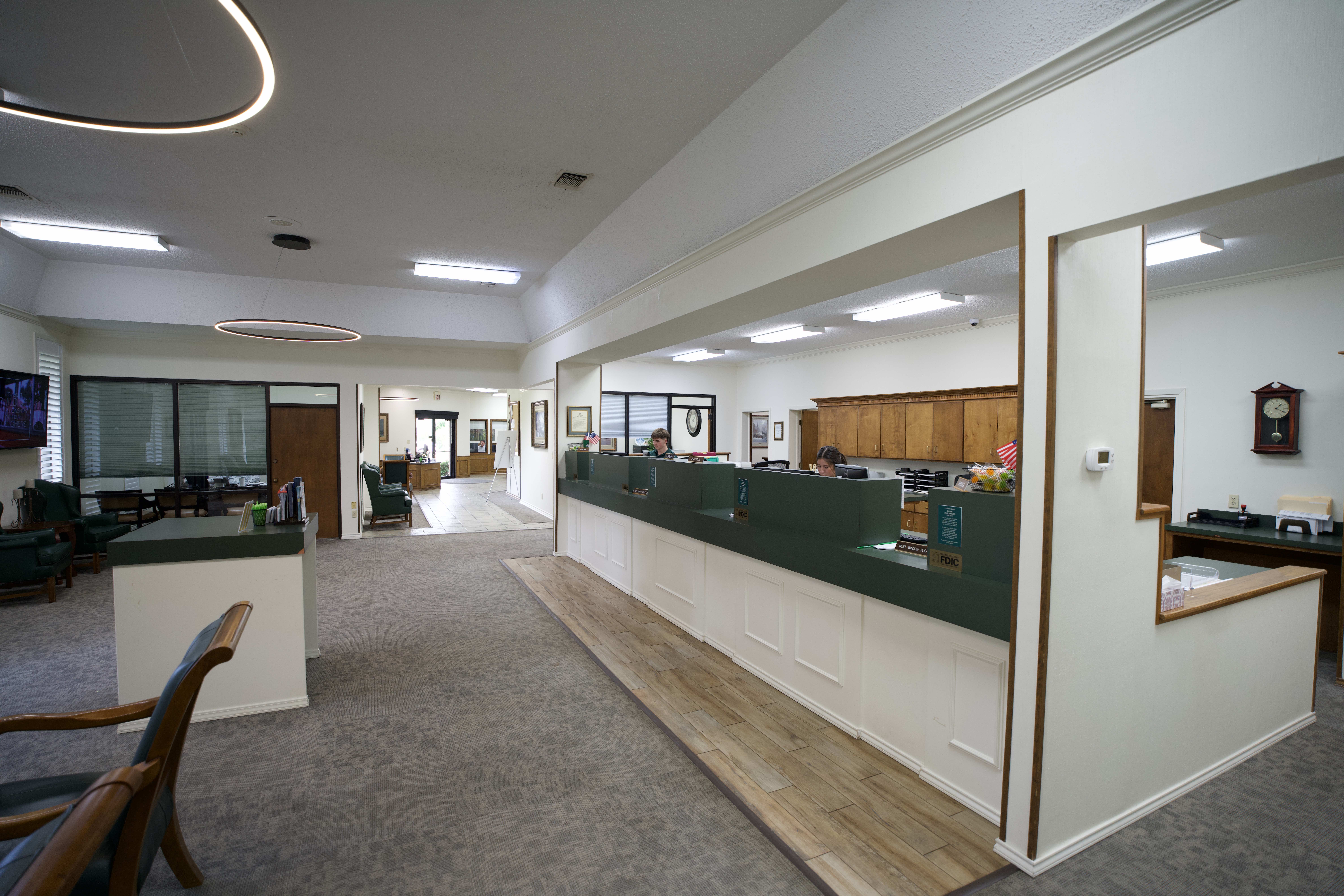 Personal banking at Cypress Bank